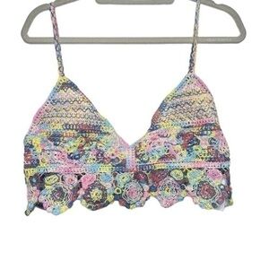 LA Vie 89 Crochet Floral Boho Bralette Size M/L New with tags